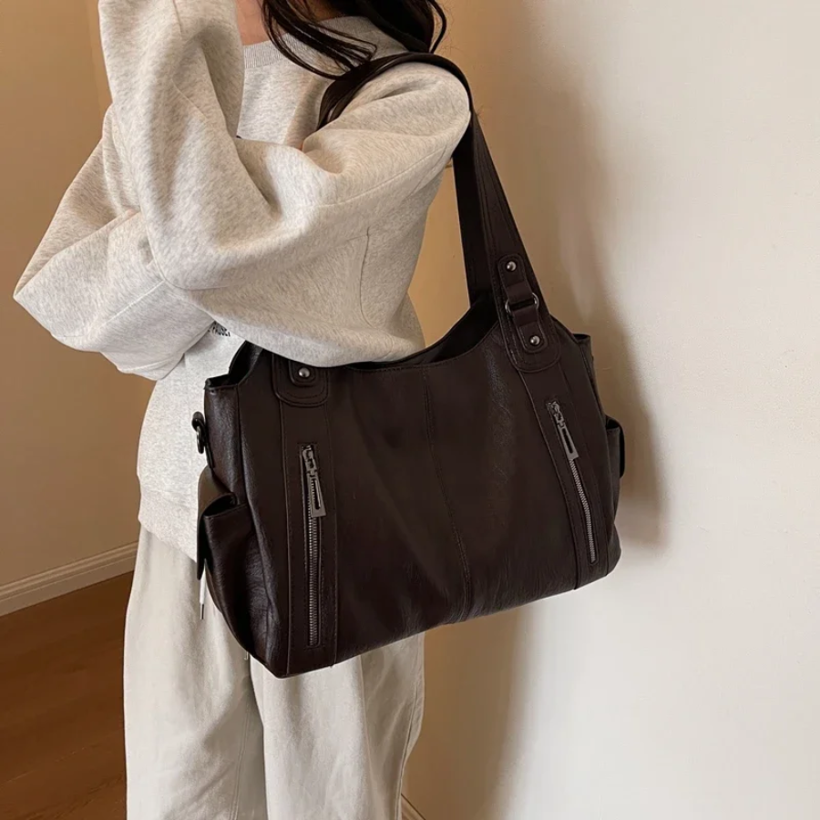 Women’s Large Shoulder Bag with Zipper Pockets