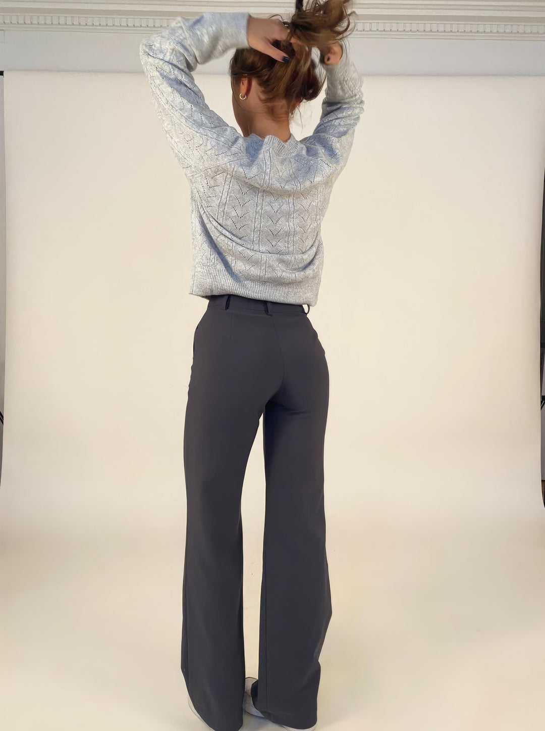 Women’s High-Waist Pants with Straight Legs and Pockets