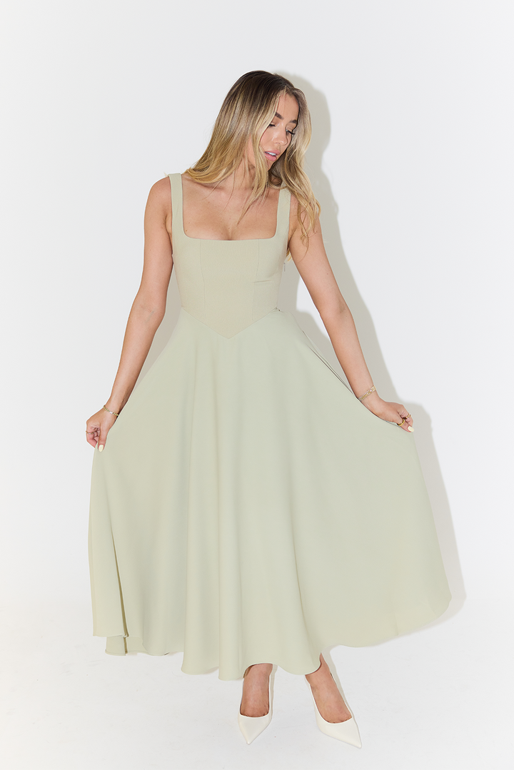 Women’s Sleeveless Square Neck Midi Cocktail Dress
