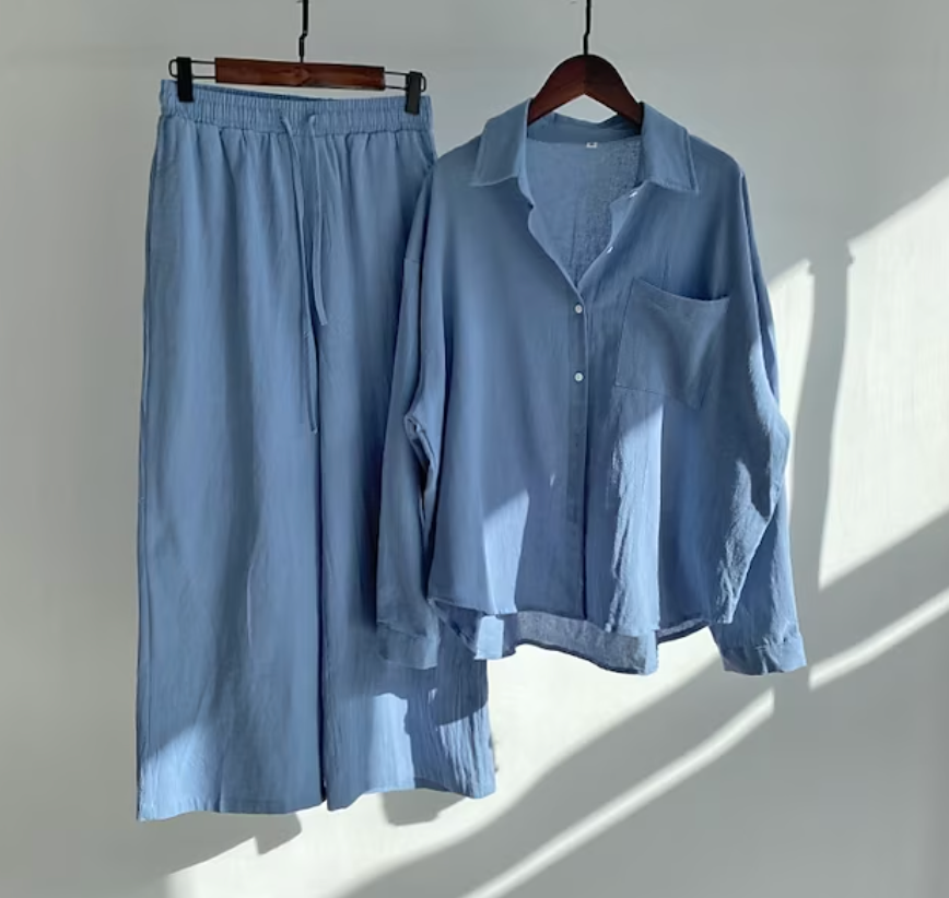 Women’s Two-Piece Set with Top and Trousers