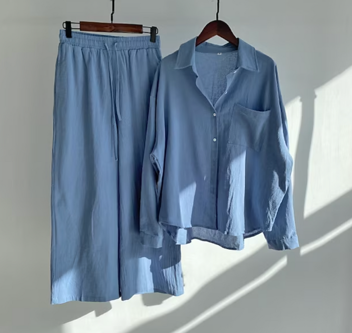 Women’s Two-Piece Set with Top and Trousers