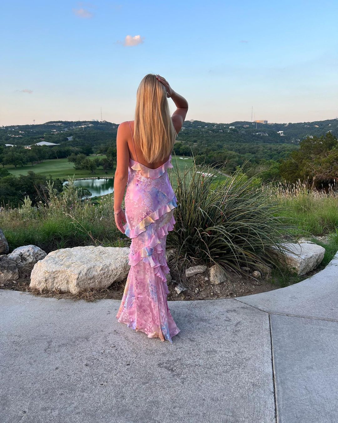 Women’s Ruffled Open-Back Maxi Dress