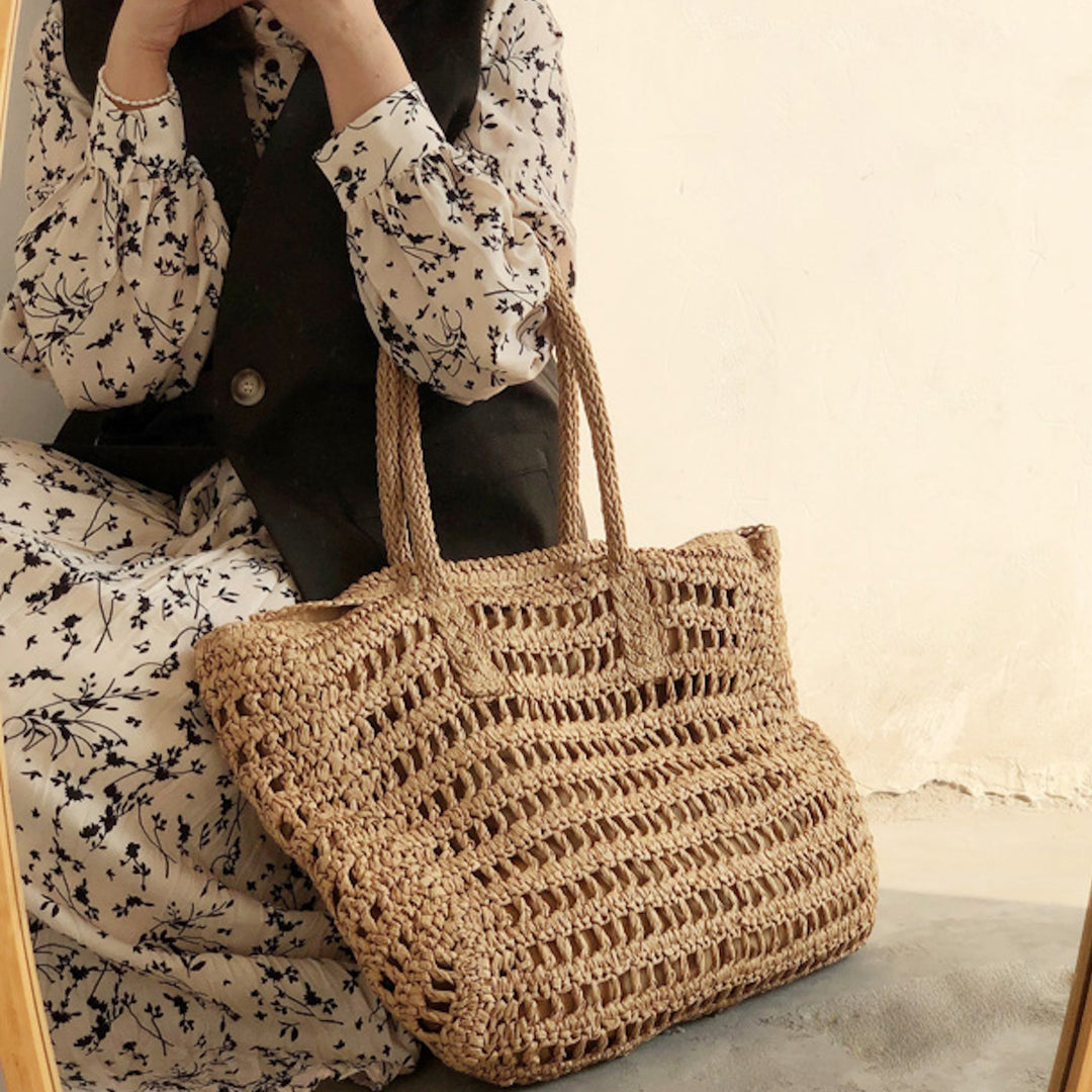 Women’s Woven Beach Tote Bag with Zip Closure