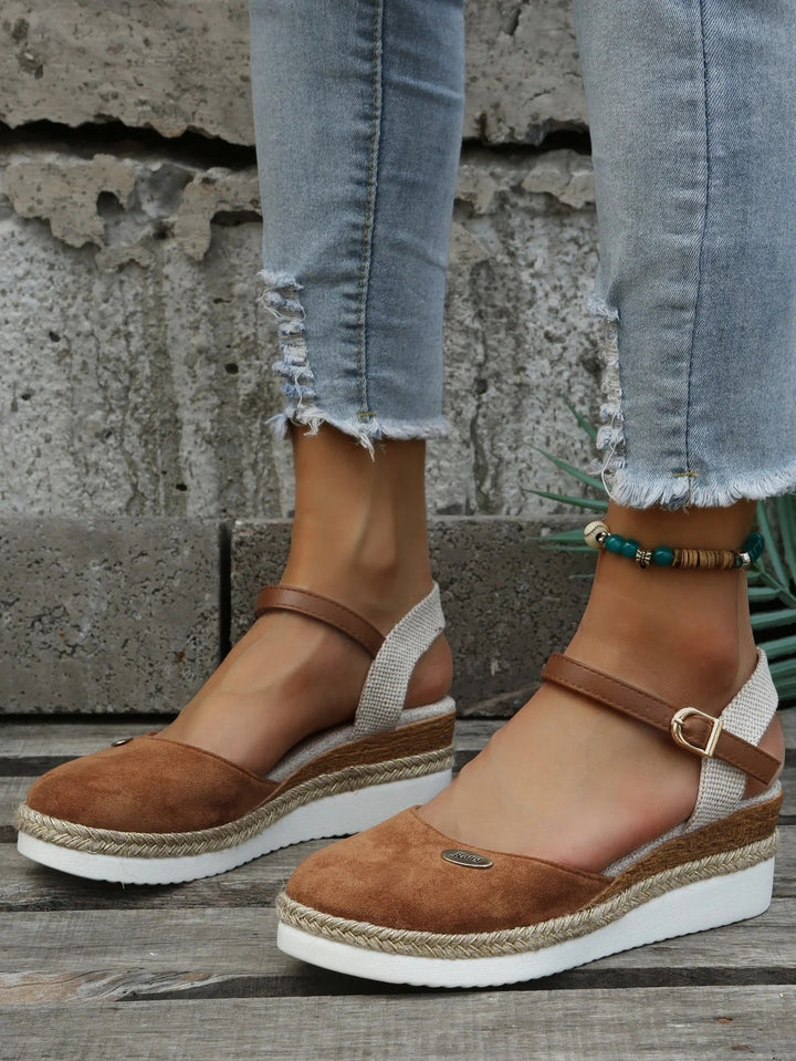 Women’s Closed-Toe Espadrilles with Low Wedge