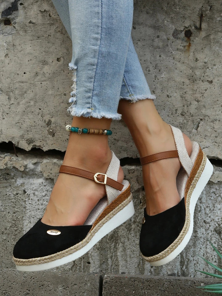 Women’s Closed-Toe Espadrilles with Low Wedge