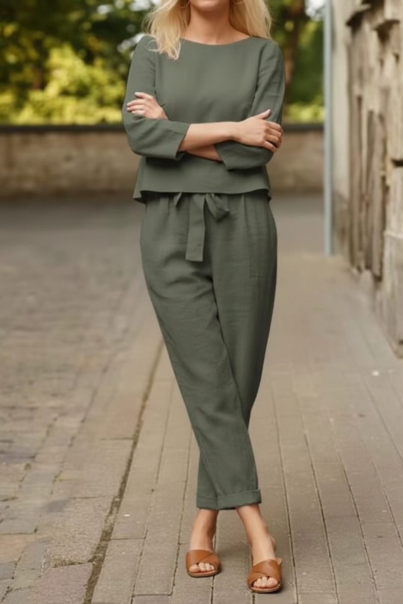 Women’s Relaxed Boat Neck Top Two Piece Set with Tie Front Pants