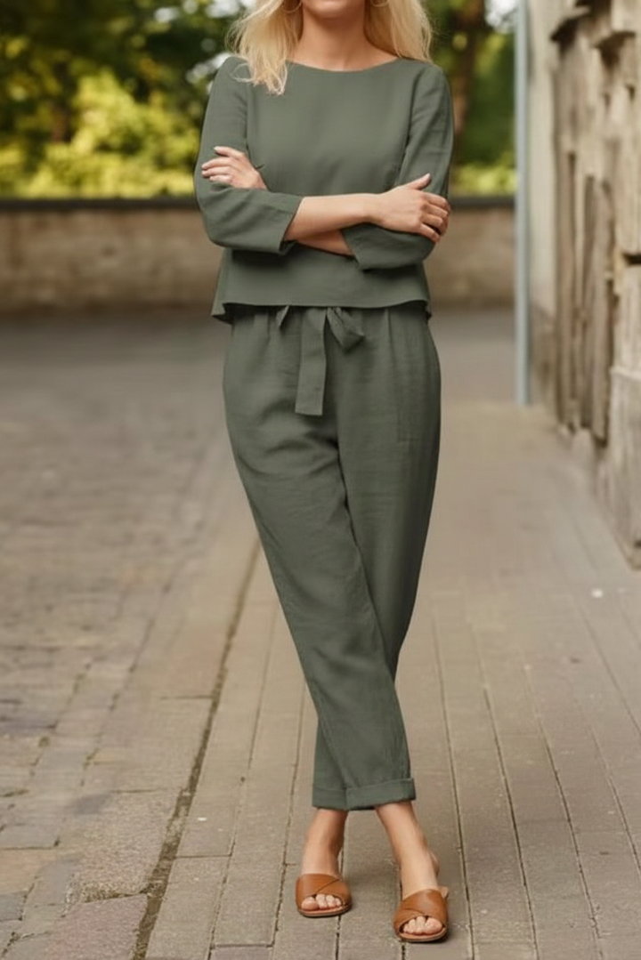 Women’s Relaxed Boat Neck Top Two Piece Set with Tie Front Pants